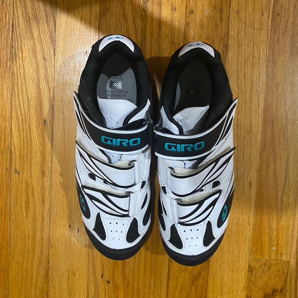 Giro spin shoes size 38